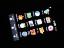 Samsung M7600 BeatDJ